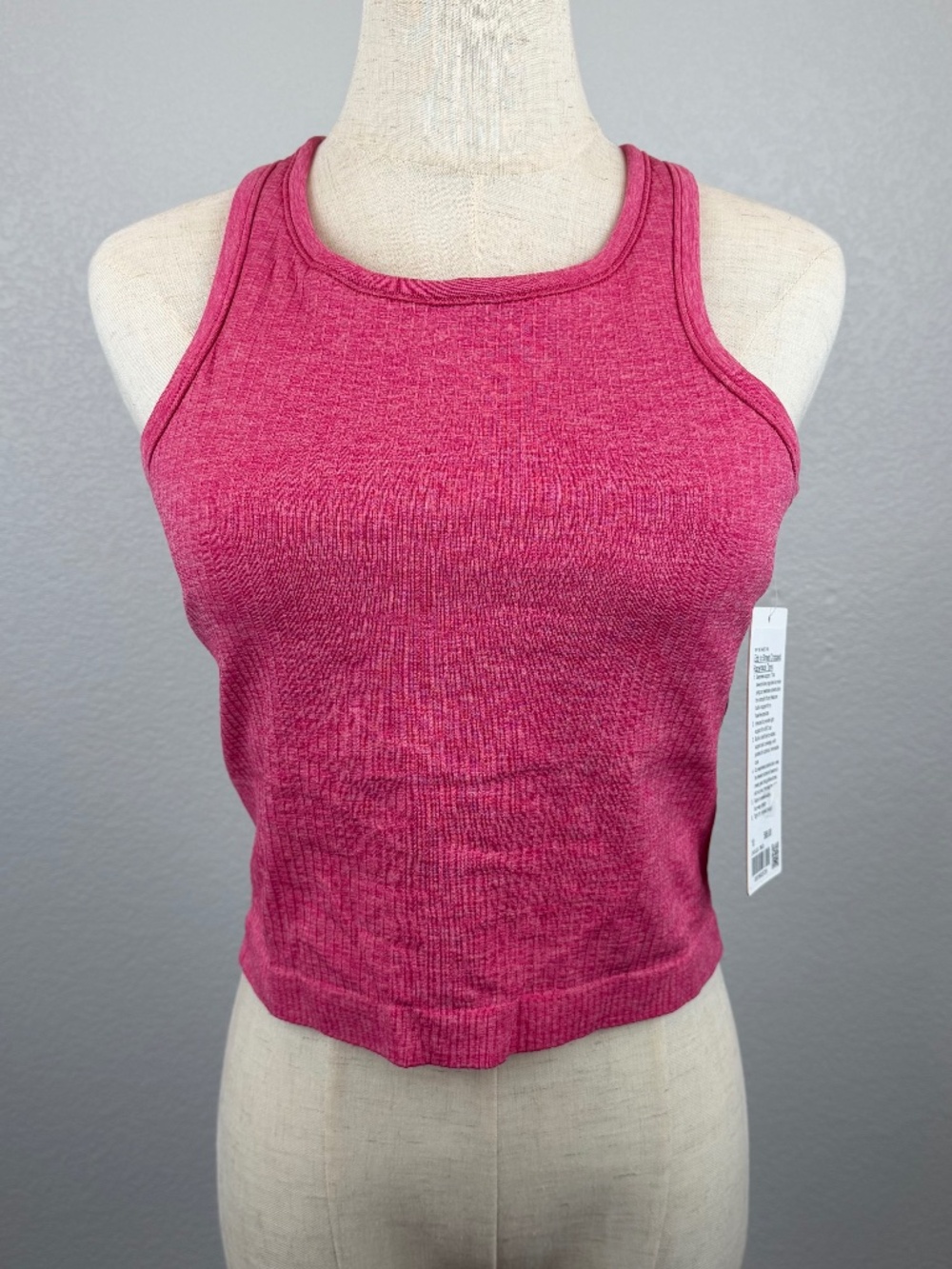 NWT Lululemon Ebb to Street Cropped Racerback Tank Raspberry Coulis | Size 10